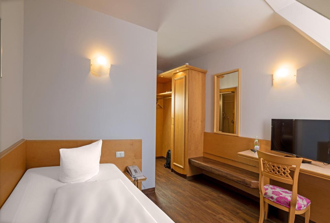 Drexel'S Parkhotel Memmingen Bagian luar foto