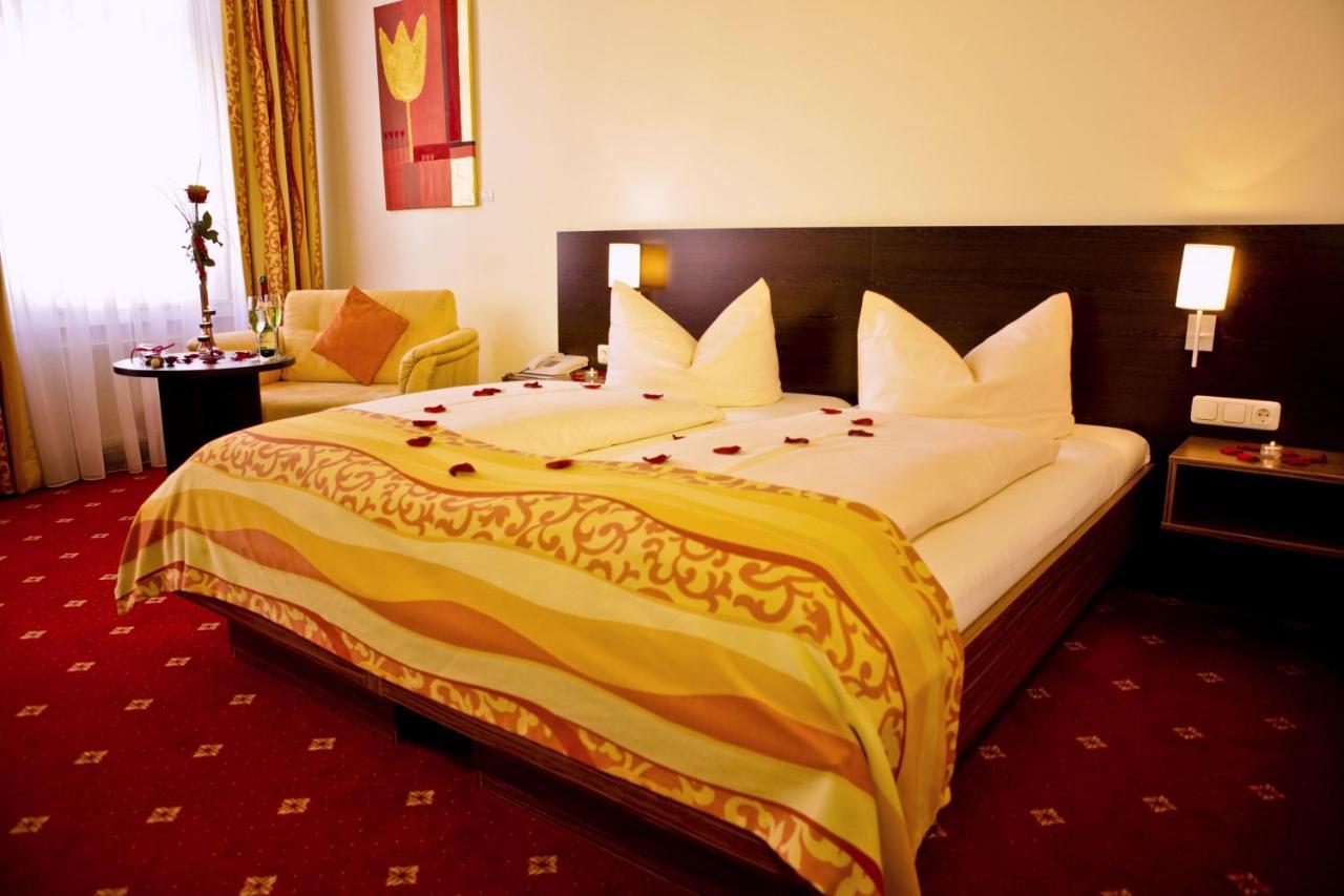 Drexel'S Parkhotel Memmingen Bagian luar foto