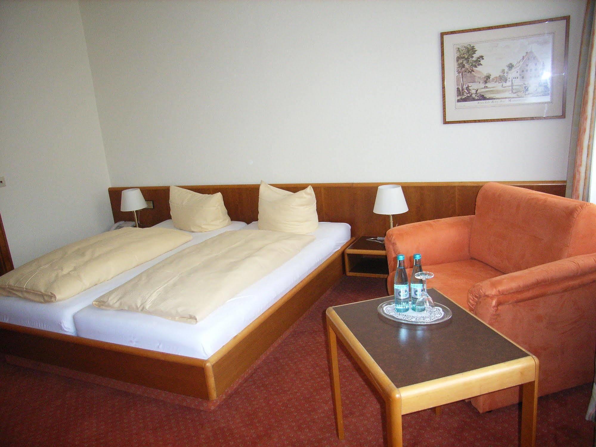 Drexel'S Parkhotel Memmingen Bagian luar foto